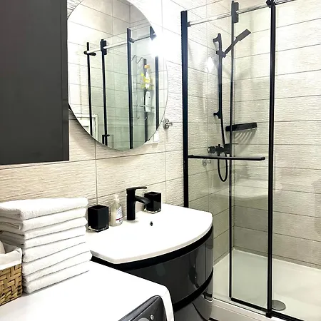 Sara Centar 아파트